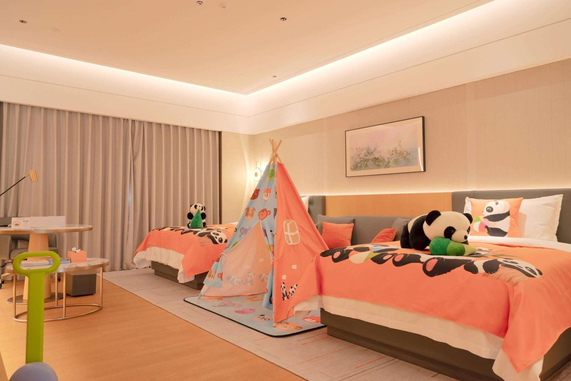 Wyndham Grand Zhaoqing Downtown Hotel Buitenkant foto