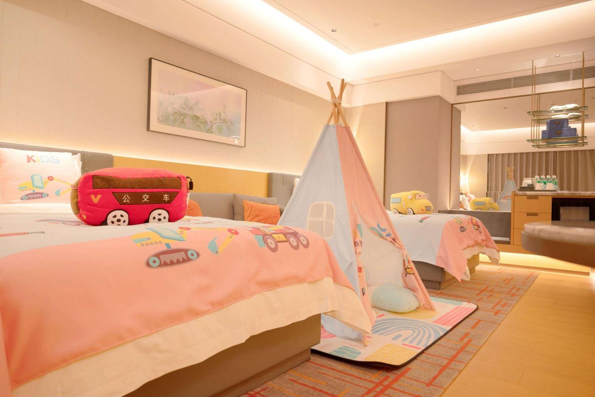 Wyndham Grand Zhaoqing Downtown Hotel Buitenkant foto